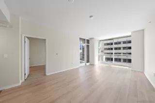 Photo #6: 240028740 Listing