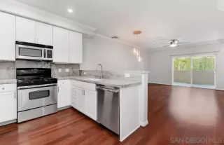 Photo #4: 240028770 Listing 