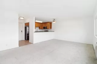 Photo #6: 240028846 Listing