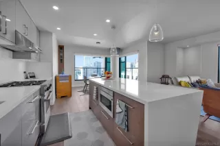 Photo #1: 240028907 Listing 