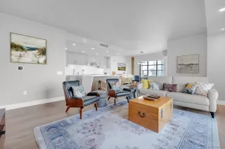 Photo #6: 240028907 Listing 