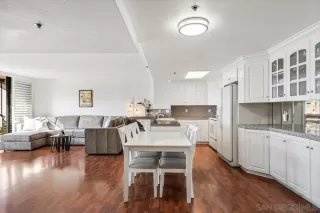 Photo #3: 240028937 Listing 