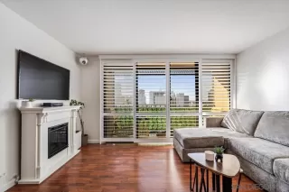 Photo #4: 240028937 Listing 