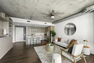 Photo #4: 240028963 Listing 