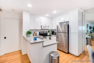 Photo #3: 240028974 Listing