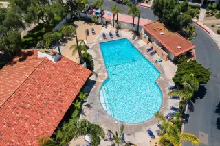 Photo #1: 240028984 Listing 