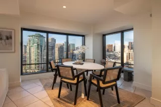 Photo #6: 240028995 Listing