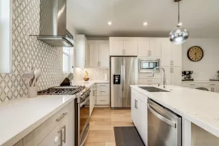 Photo #1: 240029025 Listing 