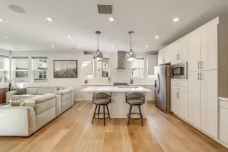 Photo #3: 240029025 Listing 