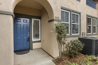 Photo #2: 240029046 Listing