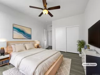 Photo #3: 250000018 Listing 