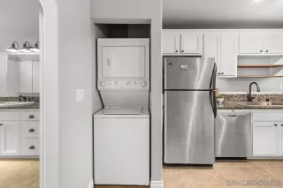 Photo #5: 250000082 Listing