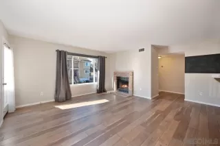 Photo #4: 250000143 Listing