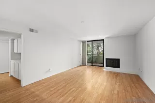 Photo #2: 250000159 Listing 