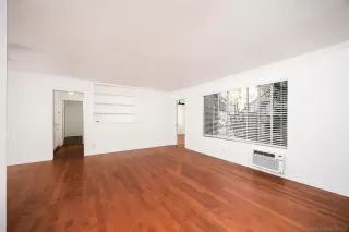 Photo #3: 250000164 Listing