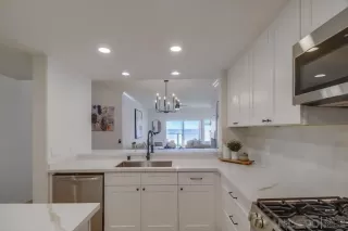 Photo #6: 250000167 Listing