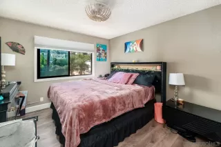 Photo #6: 250000209 Listing