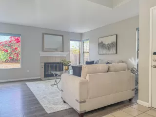 Photo #3: 250000234 Listing