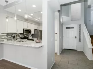 Photo #6: 250000282 Listing