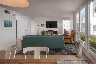 Photo #3: 250000353 Listing