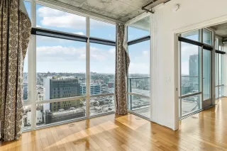 Photo #4: 250000368 Listing