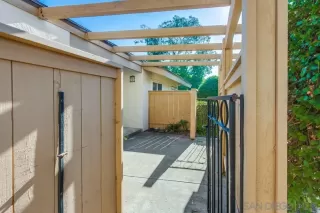 Photo #5: 250000447 Listing