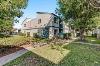 Photo #1: 250000502 Listing