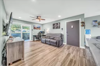 Photo #2: 250000540 Listing