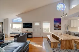 Photo #5: 250000573 Listing