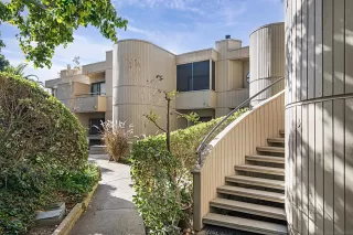 Photo #1: 250000599 Listing