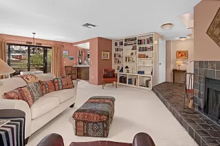 Photo #6: 250000599 Listing