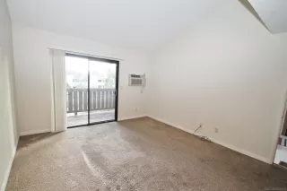 Photo #4: 250000600 Listing