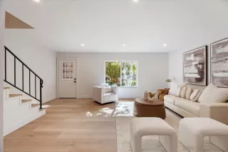 Photo #6: 250000605 Listing