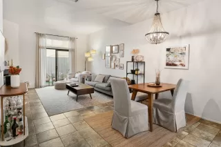 Photo #3: 250000609 Listing