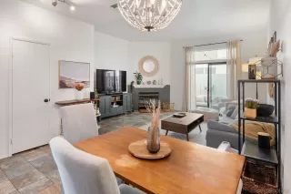 Photo #4: 250000609 Listing