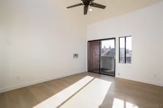 Photo #4: 250000666 Listing 