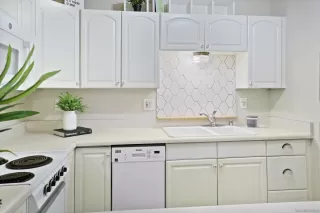 Photo #3: 250000790 Listing 