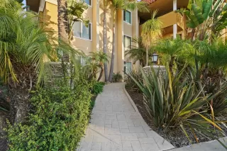 More Details about MLS # 250000796 : 7555 LINDA VISTA RD UNIT 11