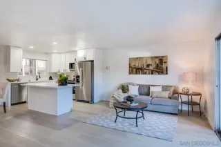 Photo #1: 250000800 Listing 