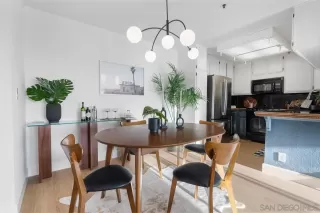 Photo #3: 250000802 Listing