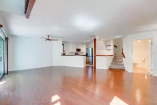 Photo #5: 250000805 Listing 