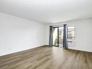 Photo #1: 250000812 Listing