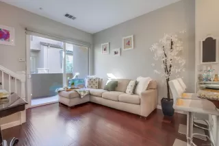 Photo #4: 250000818 Listing 