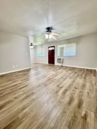 Photo #3: 250000839 Listing