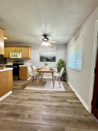 Photo #6: 250000839 Listing