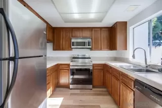 Photo #3: 250000856 Listing