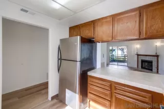 Photo #5: 250000856 Listing