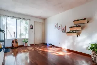 Photo #3: 250000932 Listing