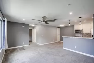 Photo #6: 250001033 Listing