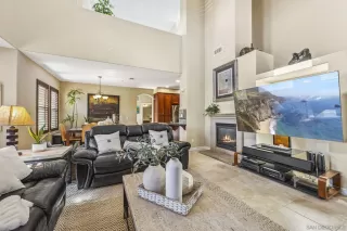 Photo #5: 250001035 Listing